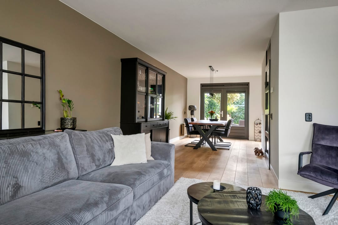 Photo 13 of Laan 1940-1945 105