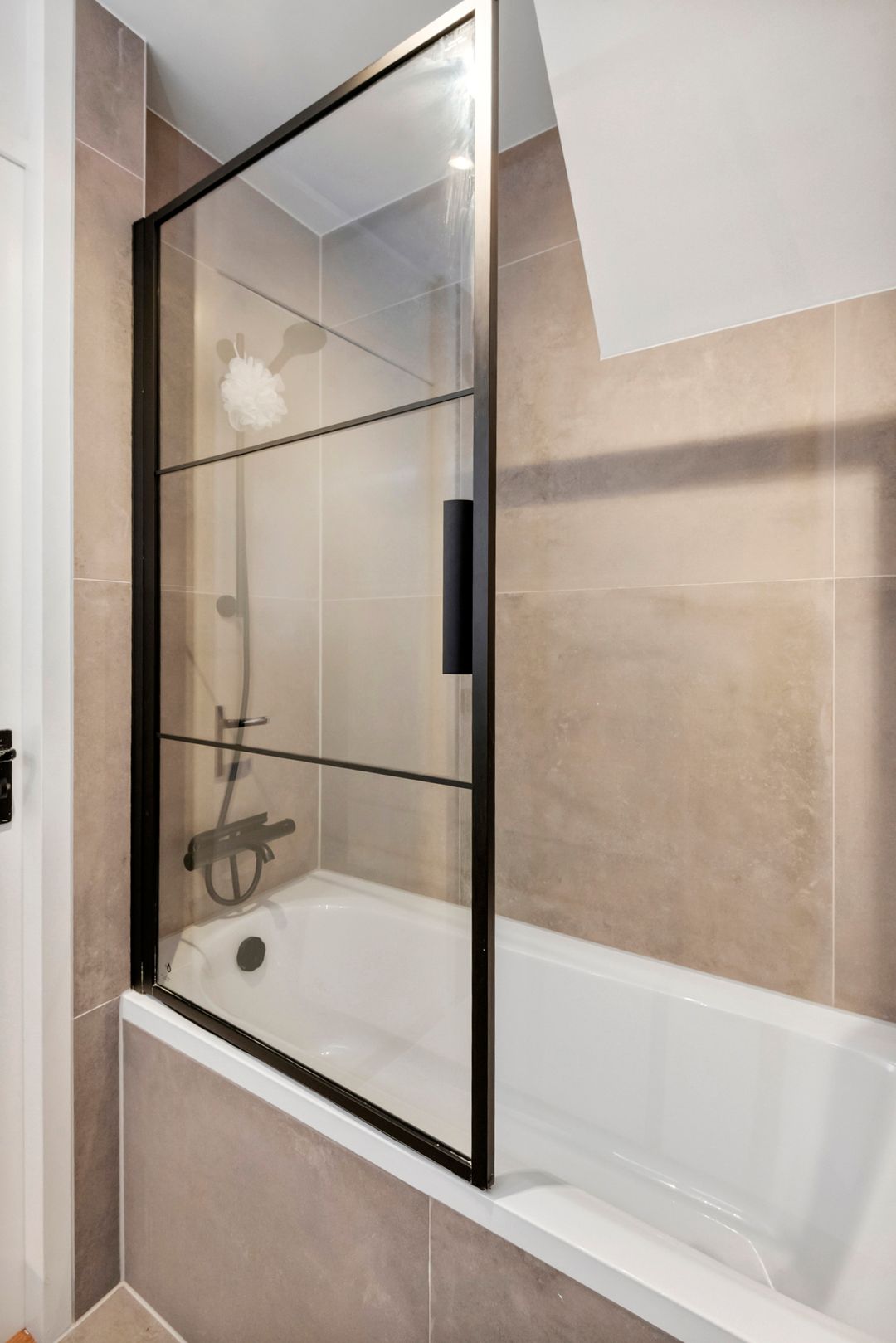 Photo 41 of Laan 1940-1945 105