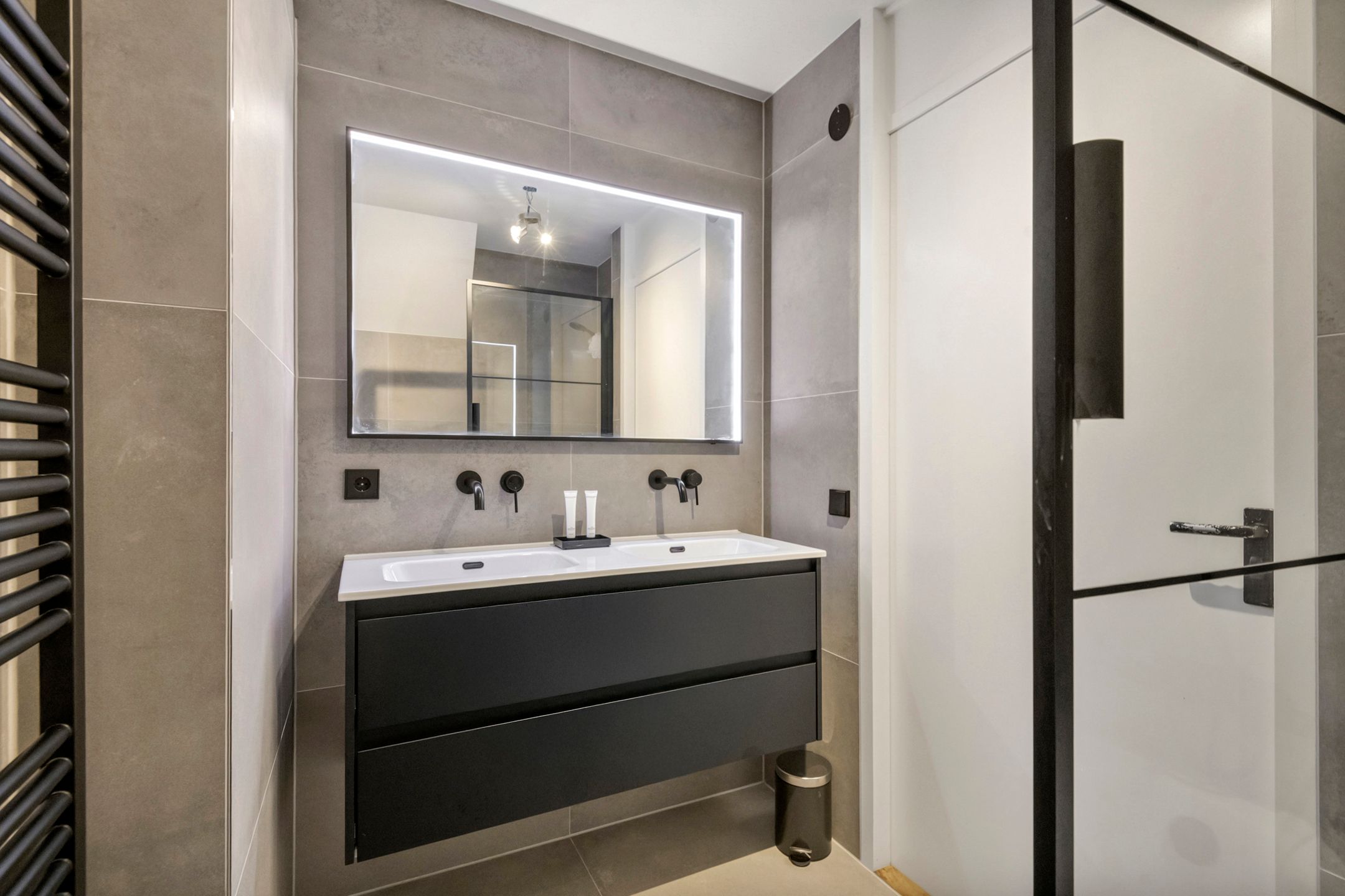 Photo 42 of Laan 1940-1945 105