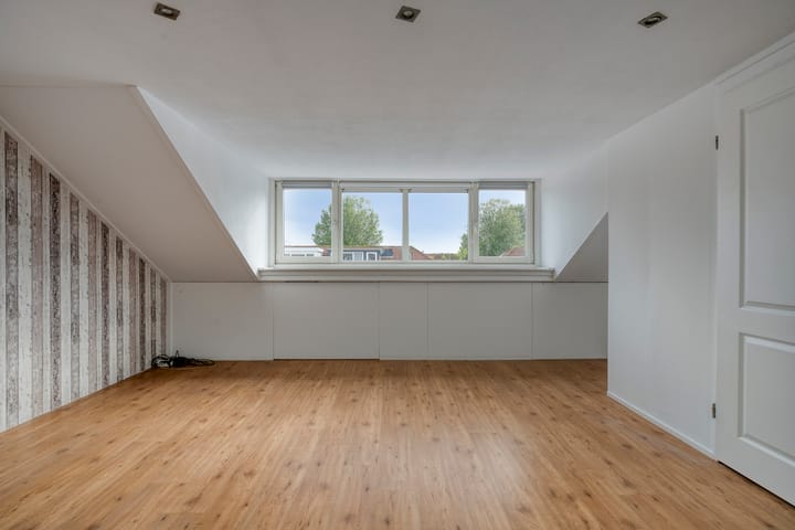 Photo 25 of Quickstepstraat 53