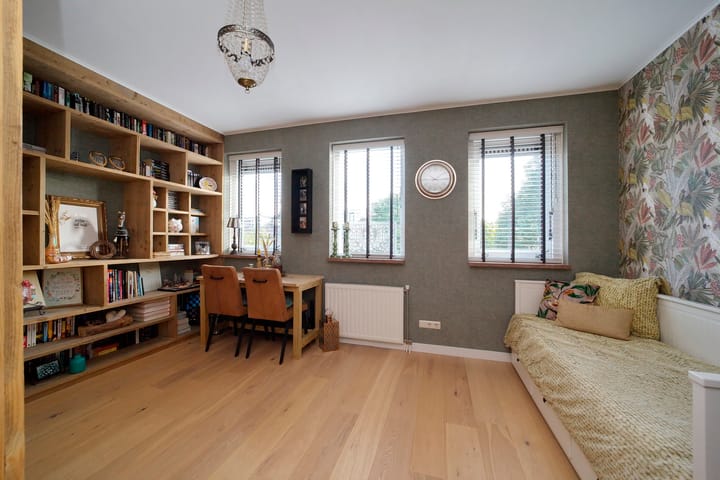 Foto 20 van Naaldwijkseweg 90