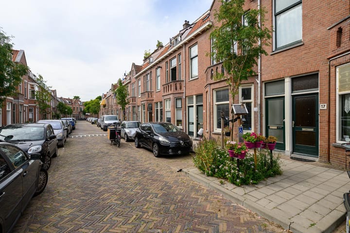 Photo 3 of Piet Heinstraat 17