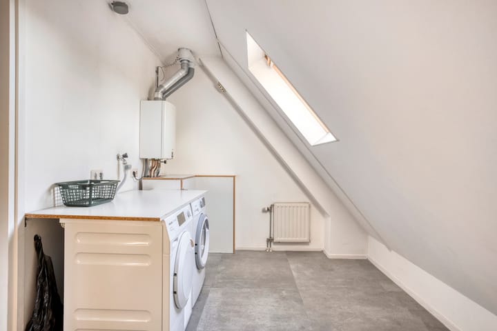 Photo 21 of Zuideinde 36-A