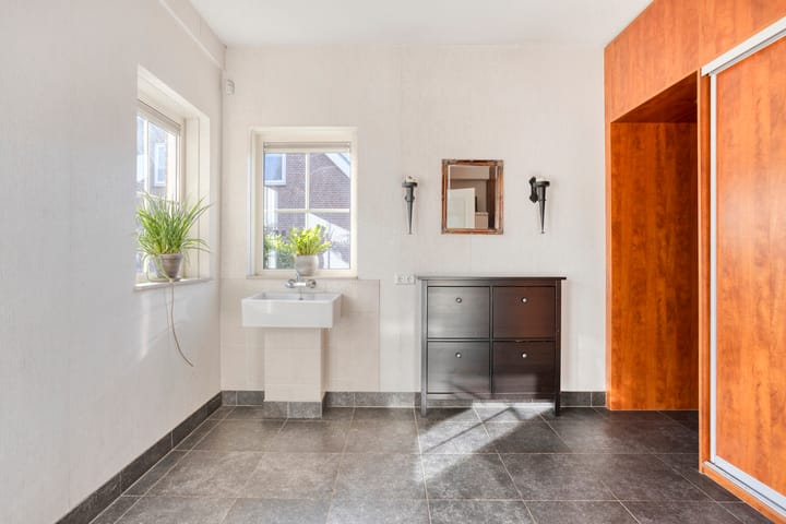 Photo 22 of Zuideinde 36-A