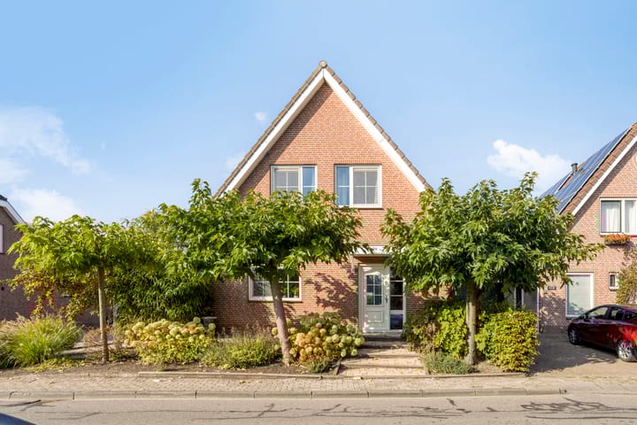 Photo 29 of Zuideinde 36-A