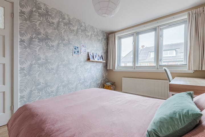 Photo 22 of Nuhout van der Veenstraat 15