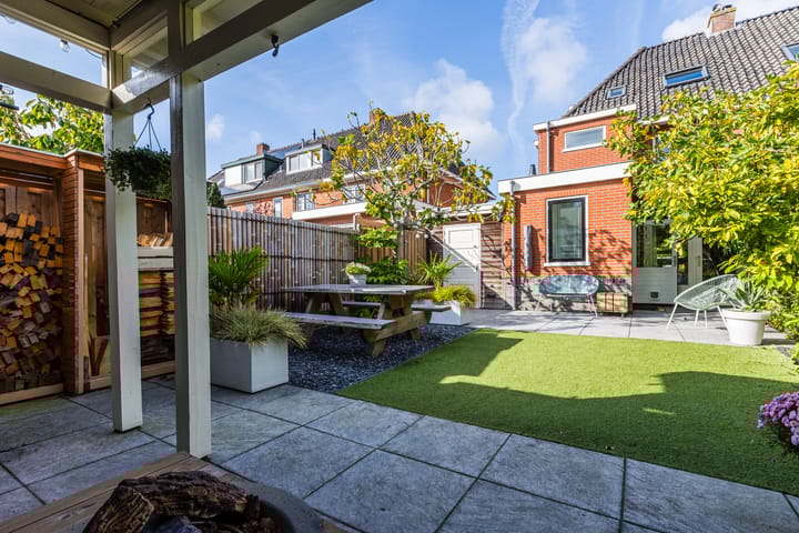 Photo 35 of Nuhout van der Veenstraat 15