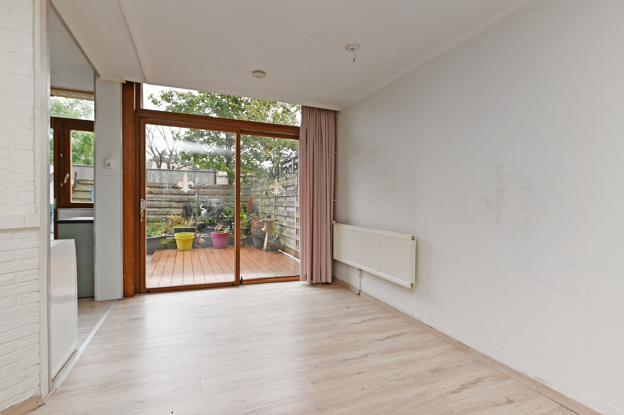 Photo 3 of Perenstraat 43