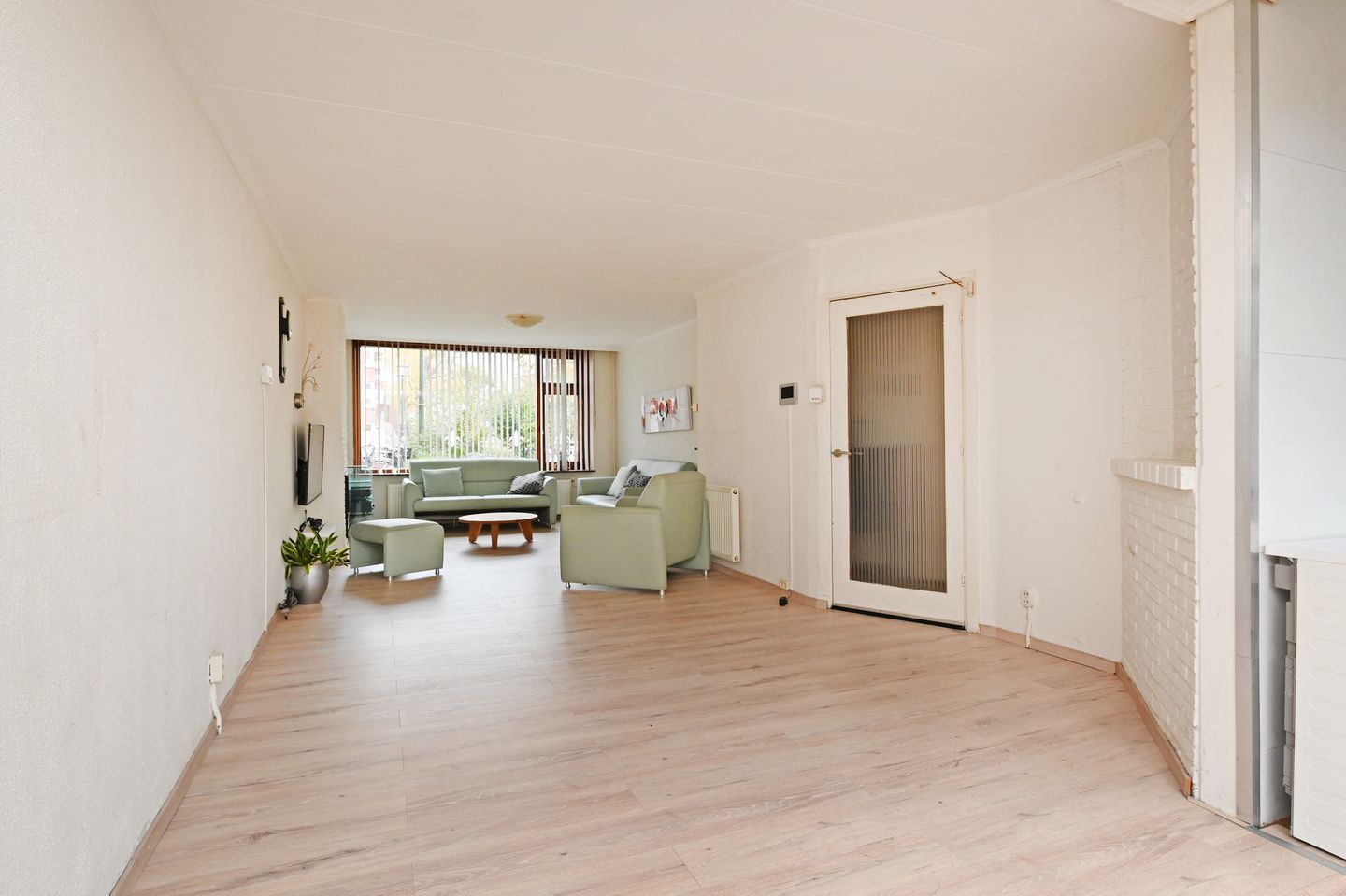 Photo 4 of Perenstraat 43