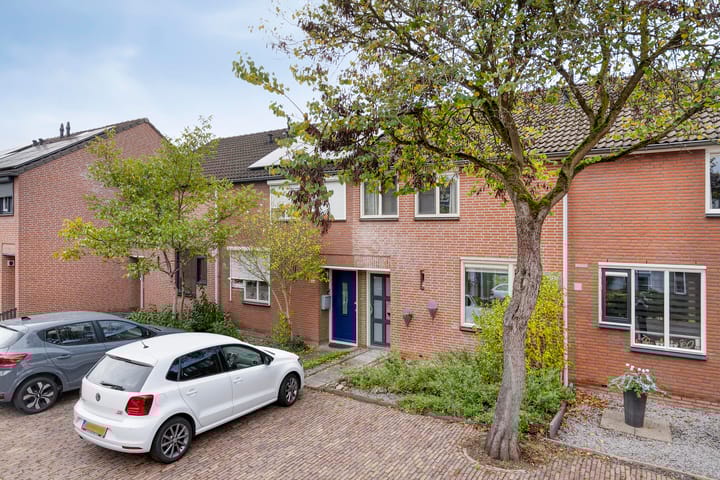 Photo 6 of Bereklauw 106