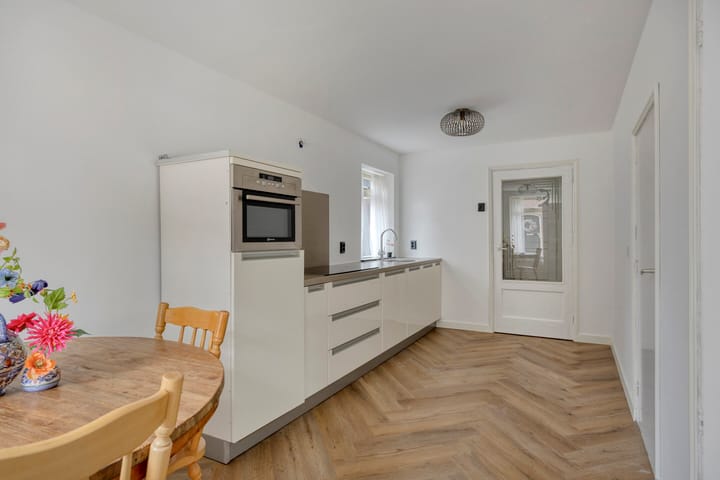 Foto 13 van Van den Elsenstraat 8