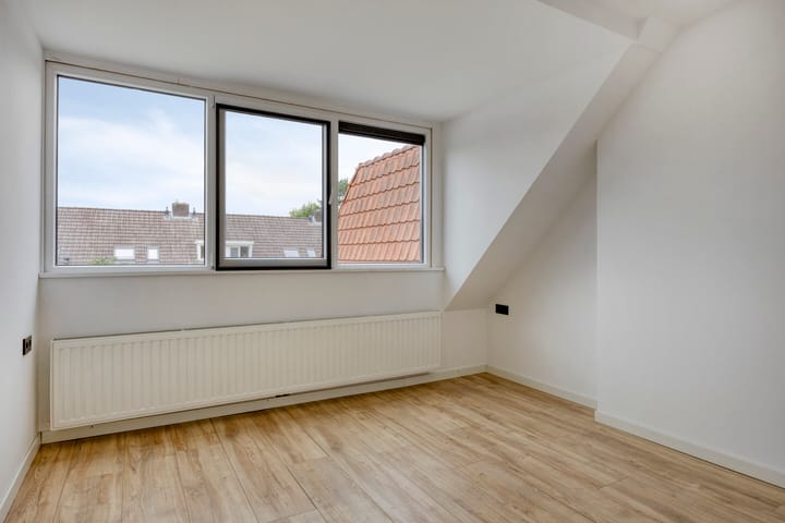 Foto 19 van Van den Elsenstraat 8