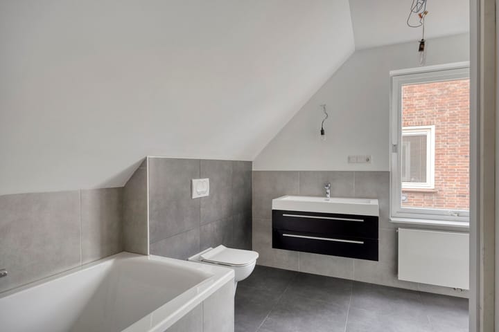 Foto 25 van Van den Elsenstraat 8