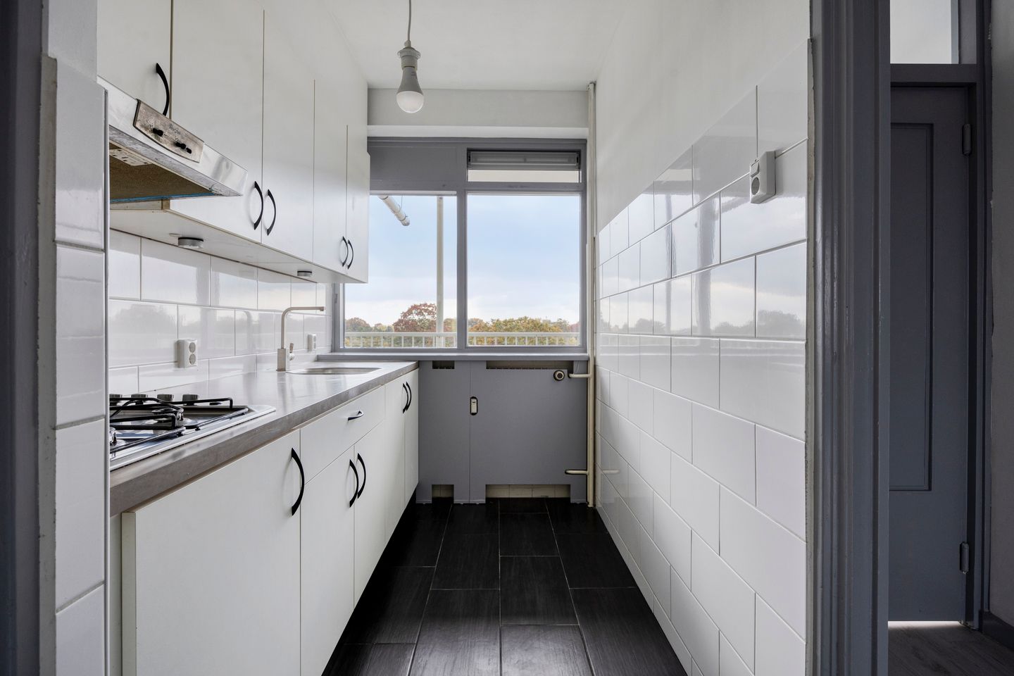 Photo 4 of Daniël Josephus Jittastraat 197