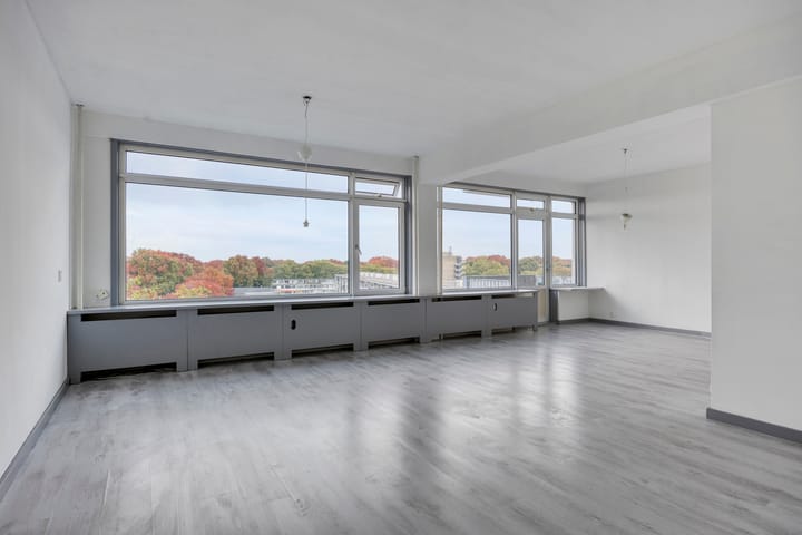 Photo 12 of Daniël Josephus Jittastraat 197