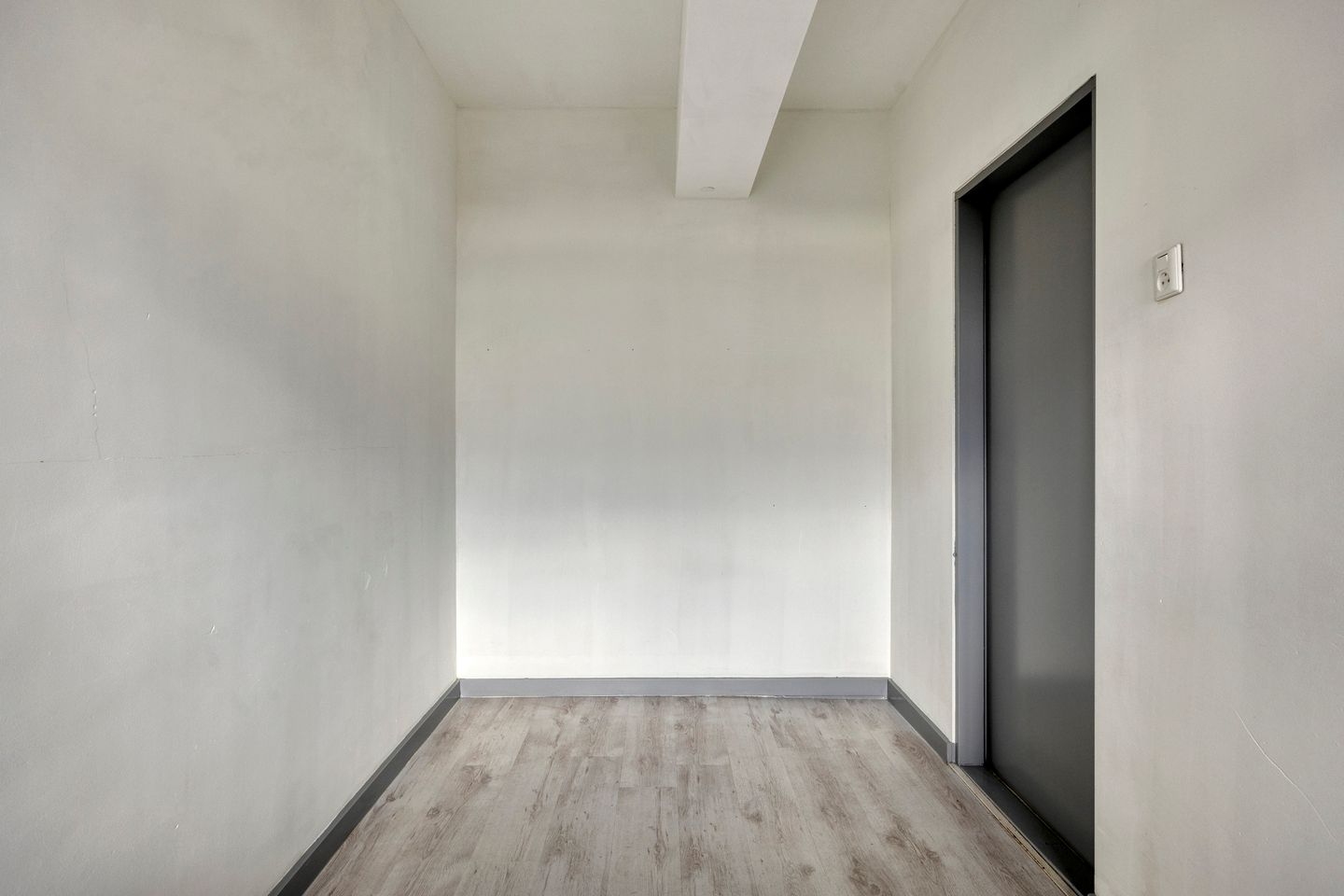 Photo 19 of Daniël Josephus Jittastraat 197