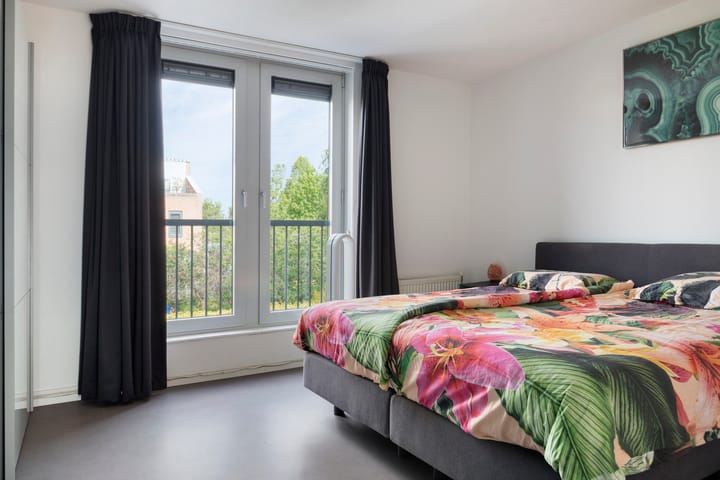 Photo 28 of Oltmansstraat 17