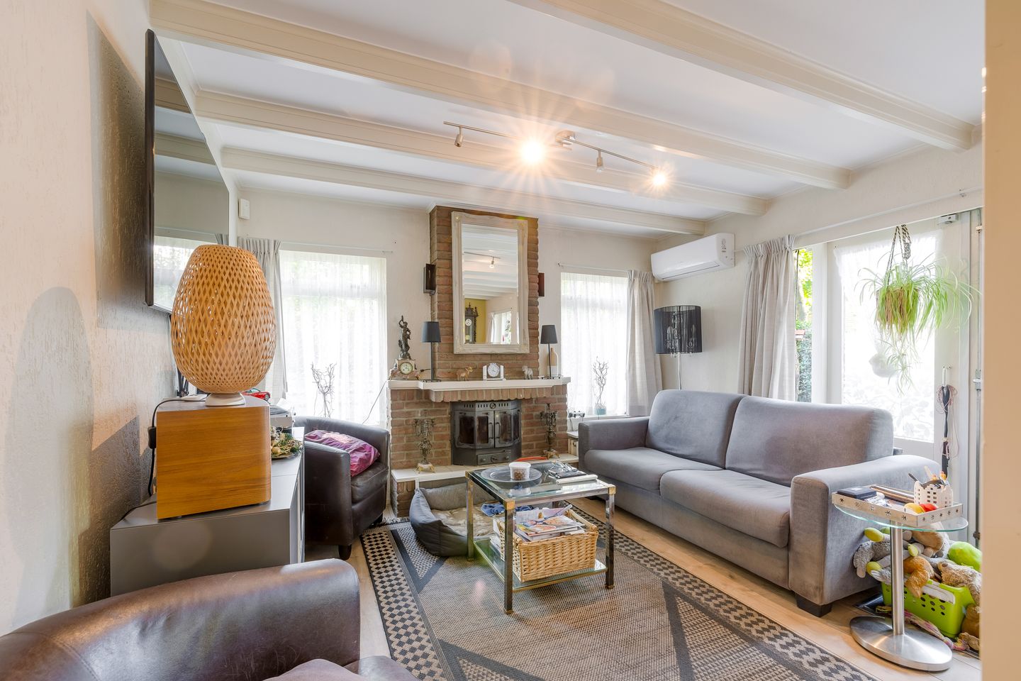 Foto 10 van Parallelweg 26-92