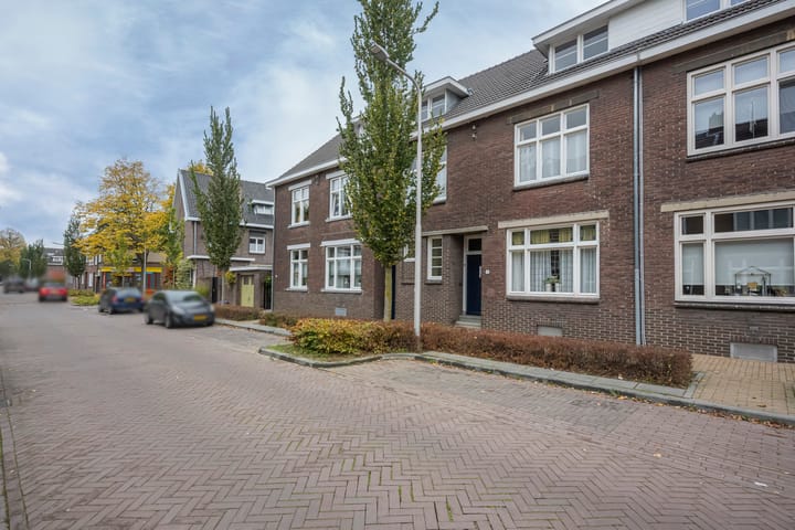 Foto 38 van Lambertistraat 5