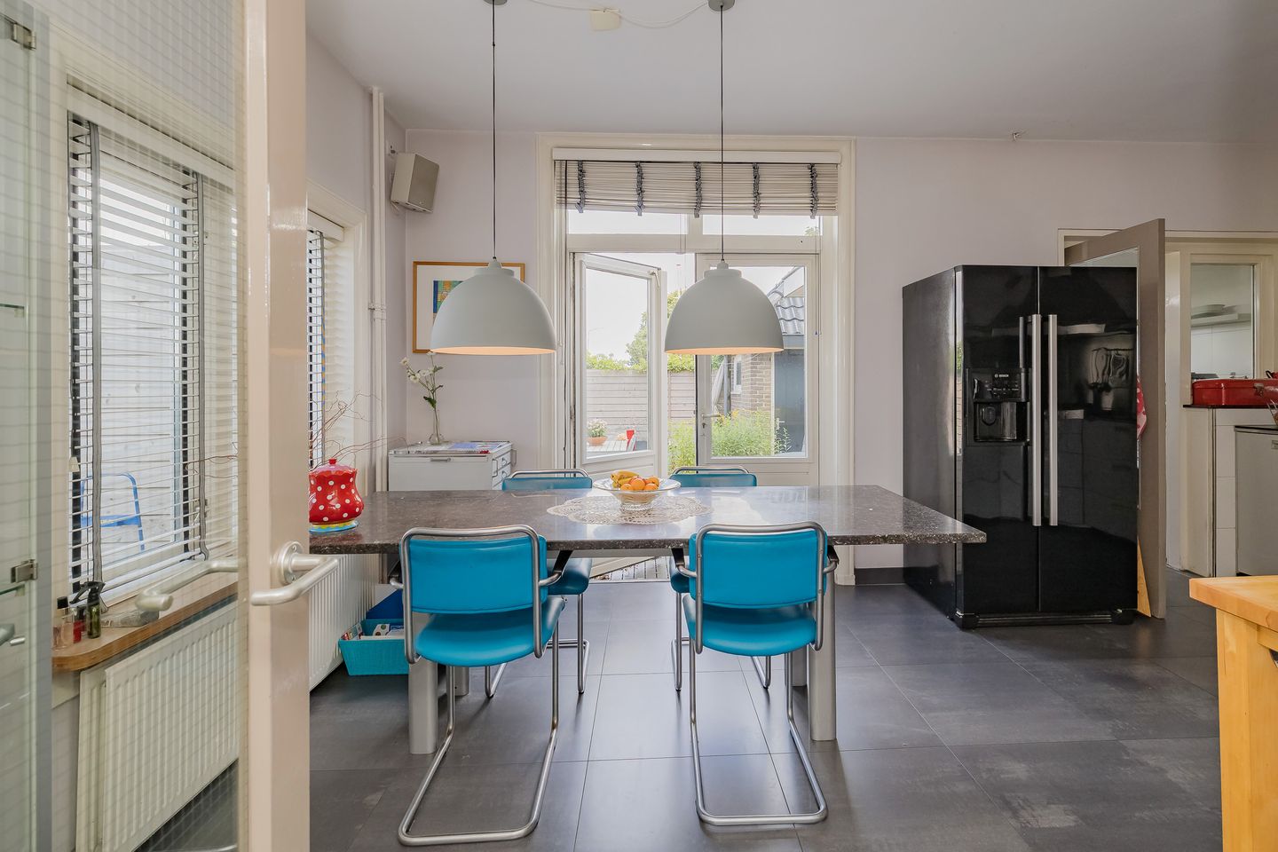 Photo 14 of Stationsweg 91