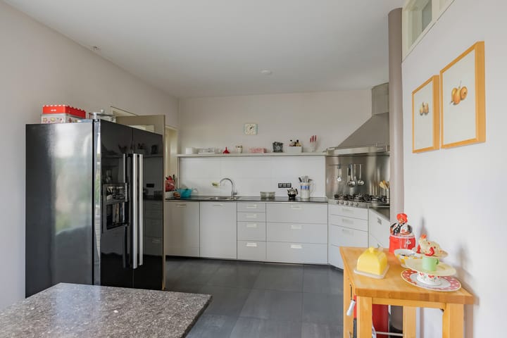 Photo 15 of Stationsweg 91