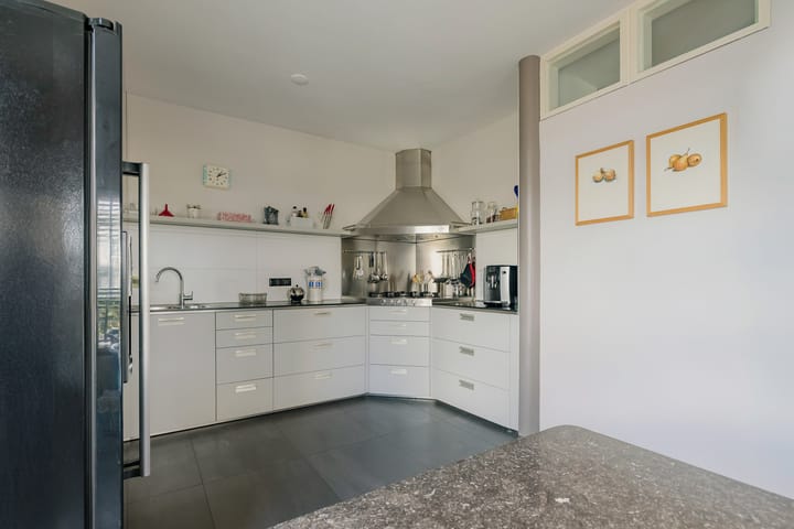 Photo 17 of Stationsweg 91