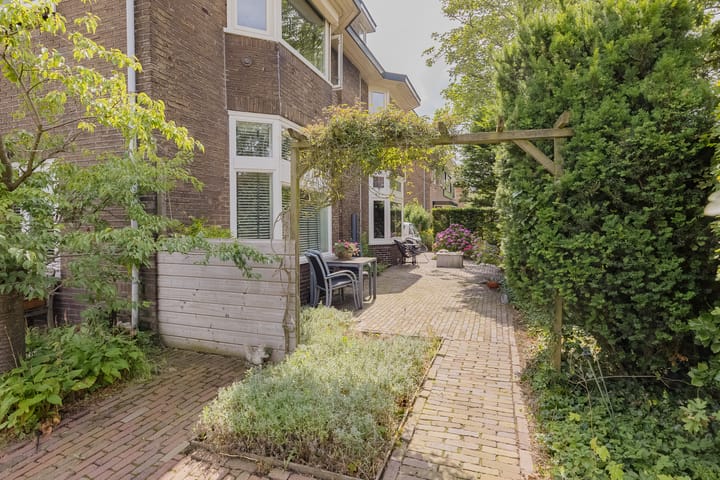 Photo 27 of Stationsweg 91