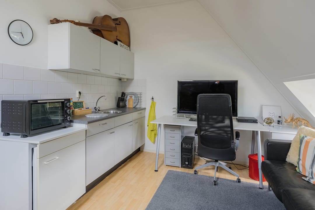 Photo 52 of Stationsweg 91