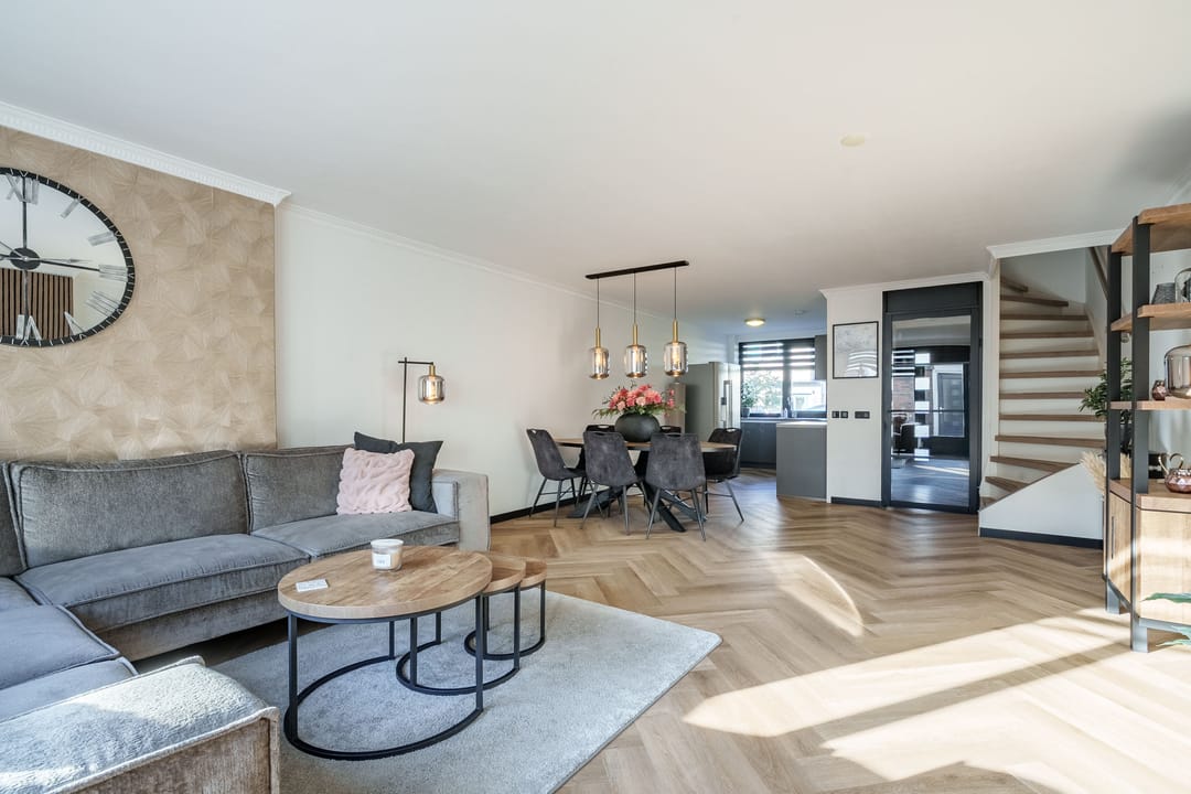 Photo 7 of Gerard Walschaphove 26