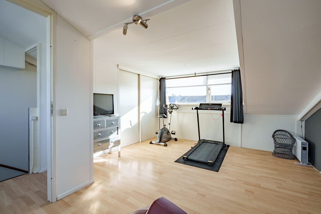 Photo 17 of Gerard Walschaphove 26