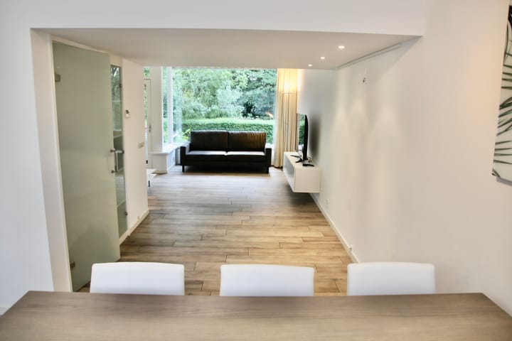 Photo 4 of Sinjeur Semeynsstraat 25