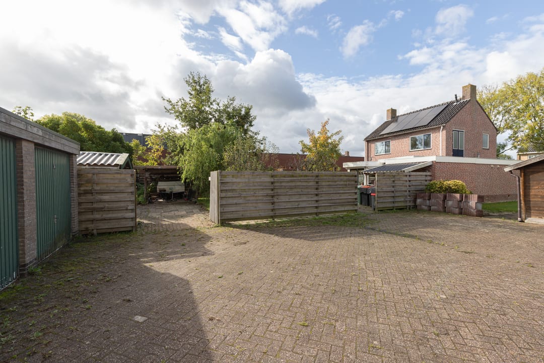 Foto 41 van Linteloostraat 5