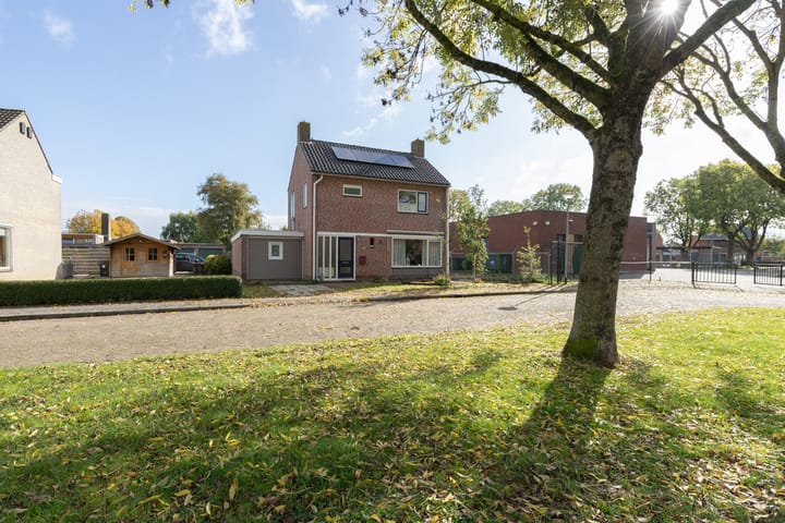 Photo 44 of Linteloostraat 5