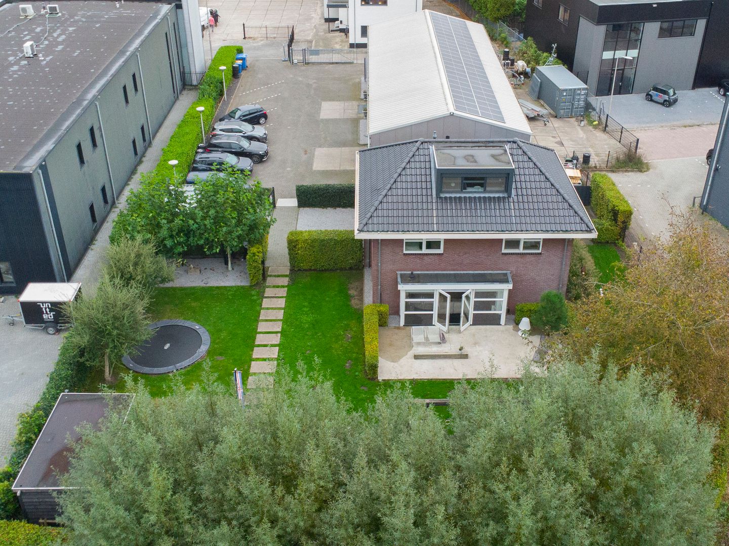 View photo 2 of Productieweg 6