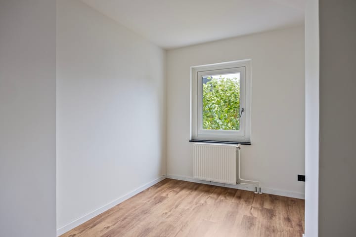 Foto 26 van van Ederenstraat 18