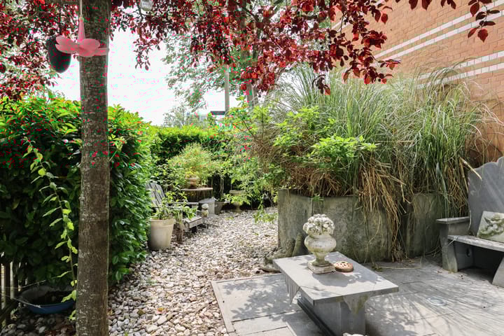 Photo 71 of Willem Lodewijkstraat 131