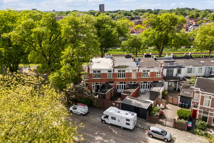 Photo 77 of Willem Lodewijkstraat 131