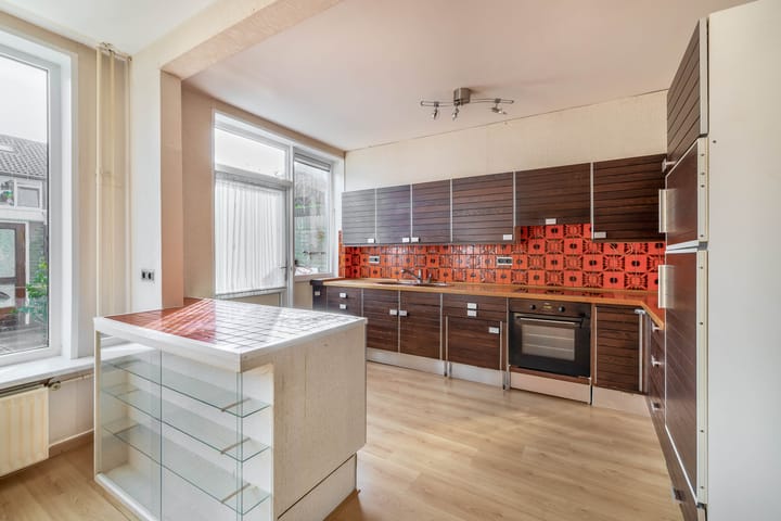 Foto 11 van Madeliefstraat 23