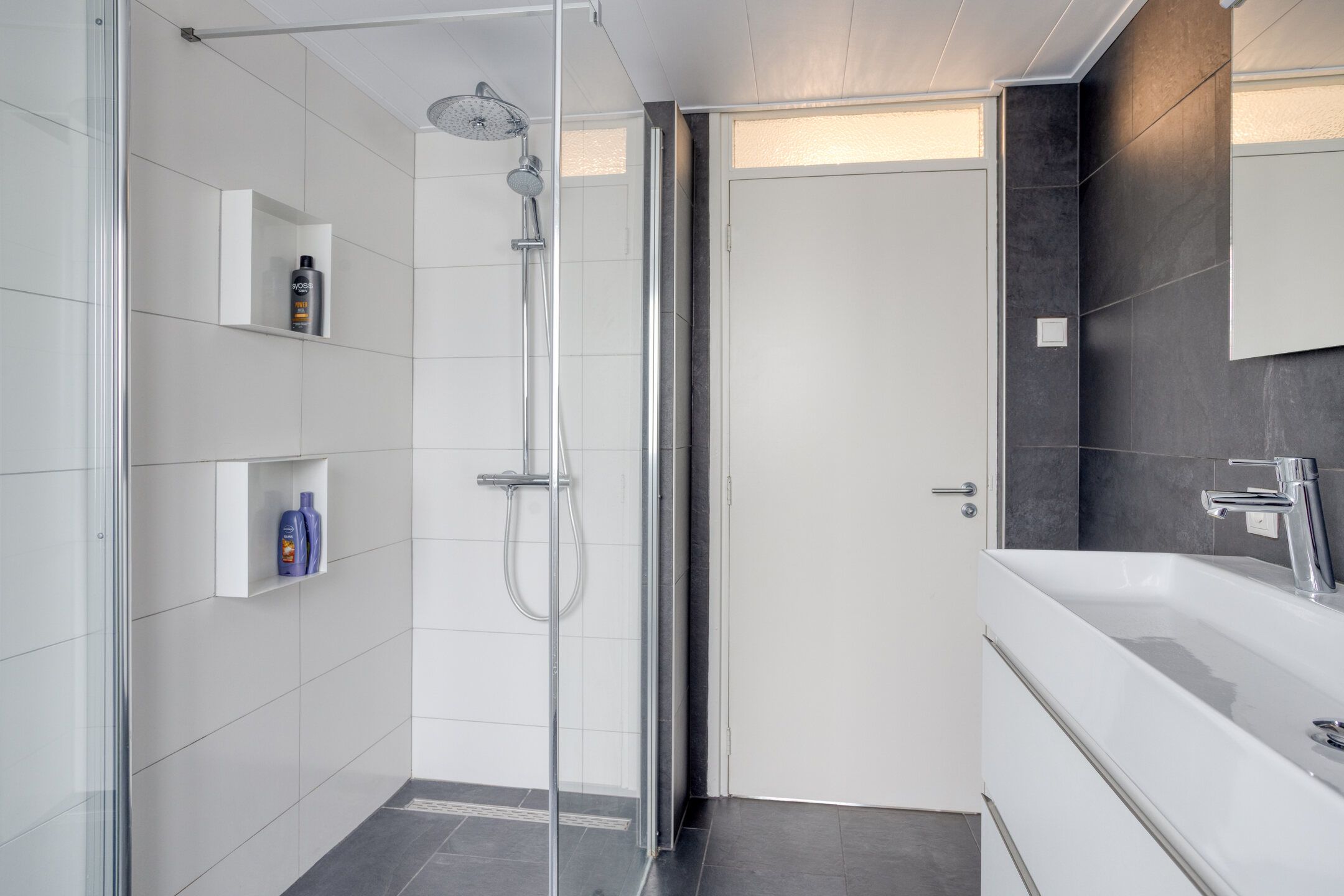 Foto 18 van Frank van Borsselenstraat 14