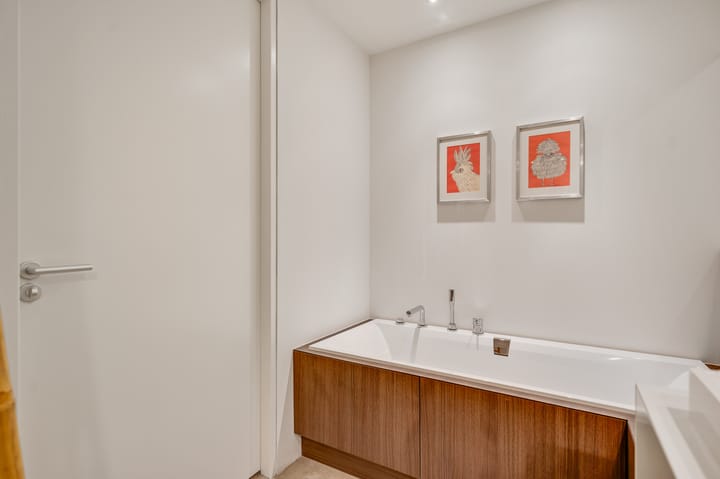 Foto 16 van Diepenallee 70