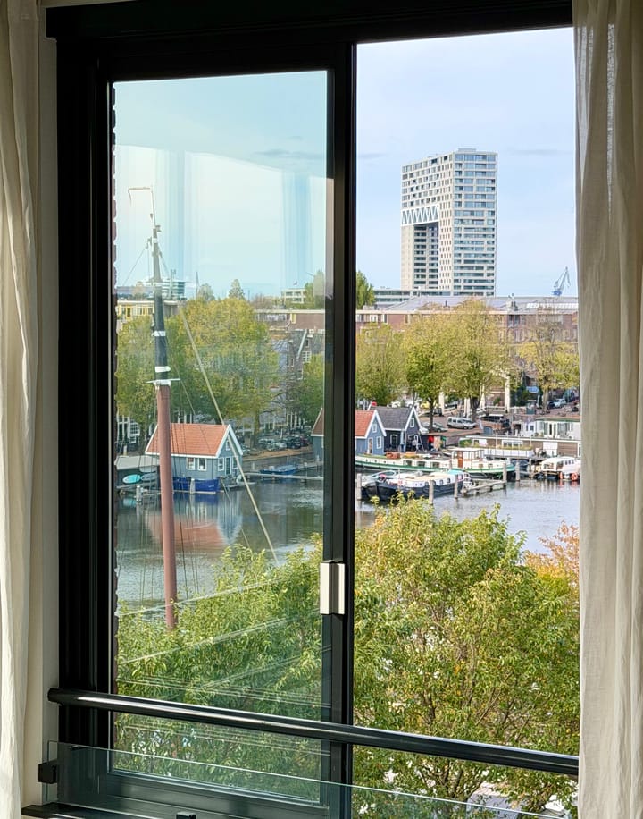 Photo 2 of Westerdok 628