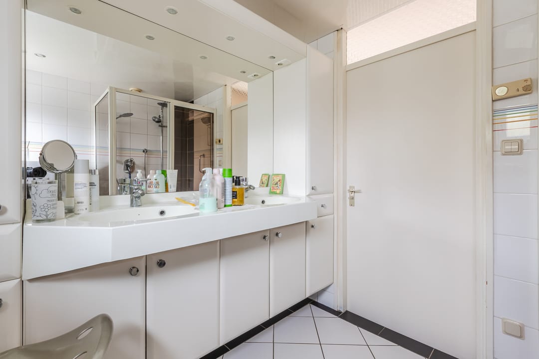 Photo 28 of Moerasakker 1