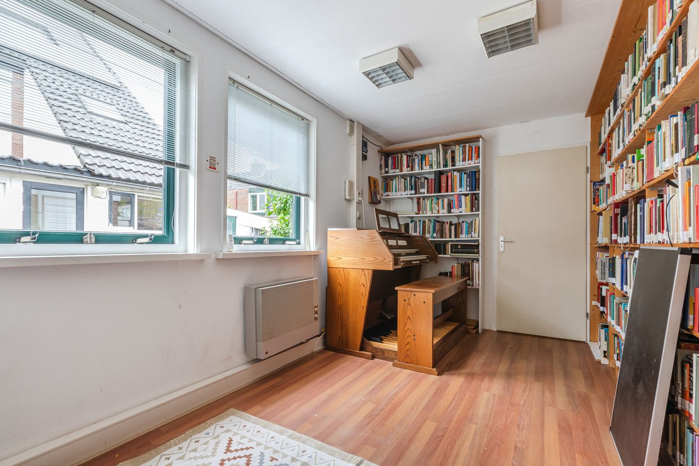 Photo 40 of Moerasakker 1