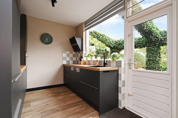 Foto 13 van Nachtegaallaan 63