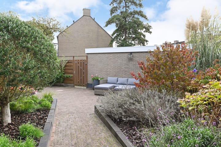 Foto 46 van Nachtegaallaan 63