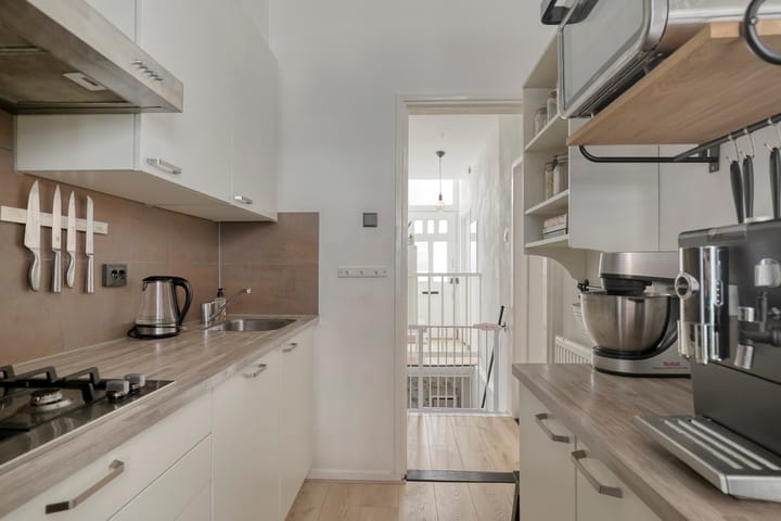 Foto 14 van Bouwmeesterstraat 9