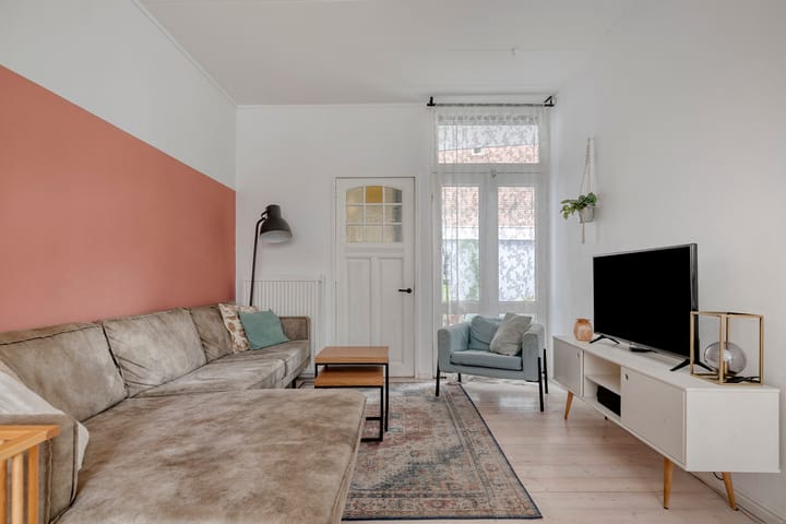 Foto 9 van Bouwmeesterstraat 9