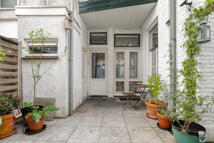 Foto 26 van Bouwmeesterstraat 9