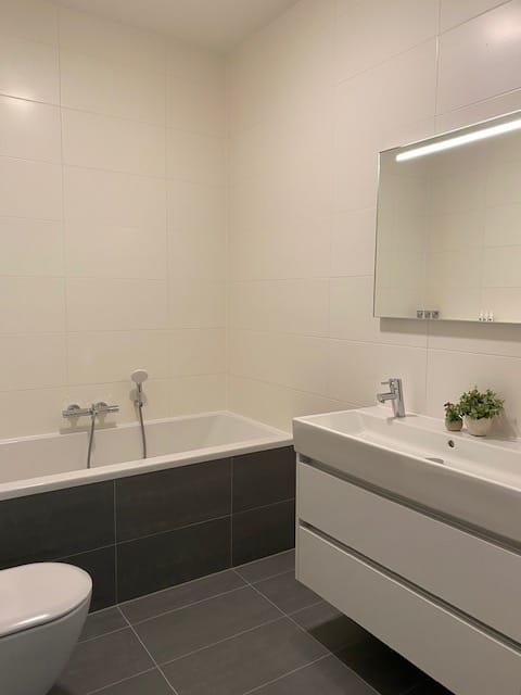 Photo 12 of George Gershwinlaan 73-A