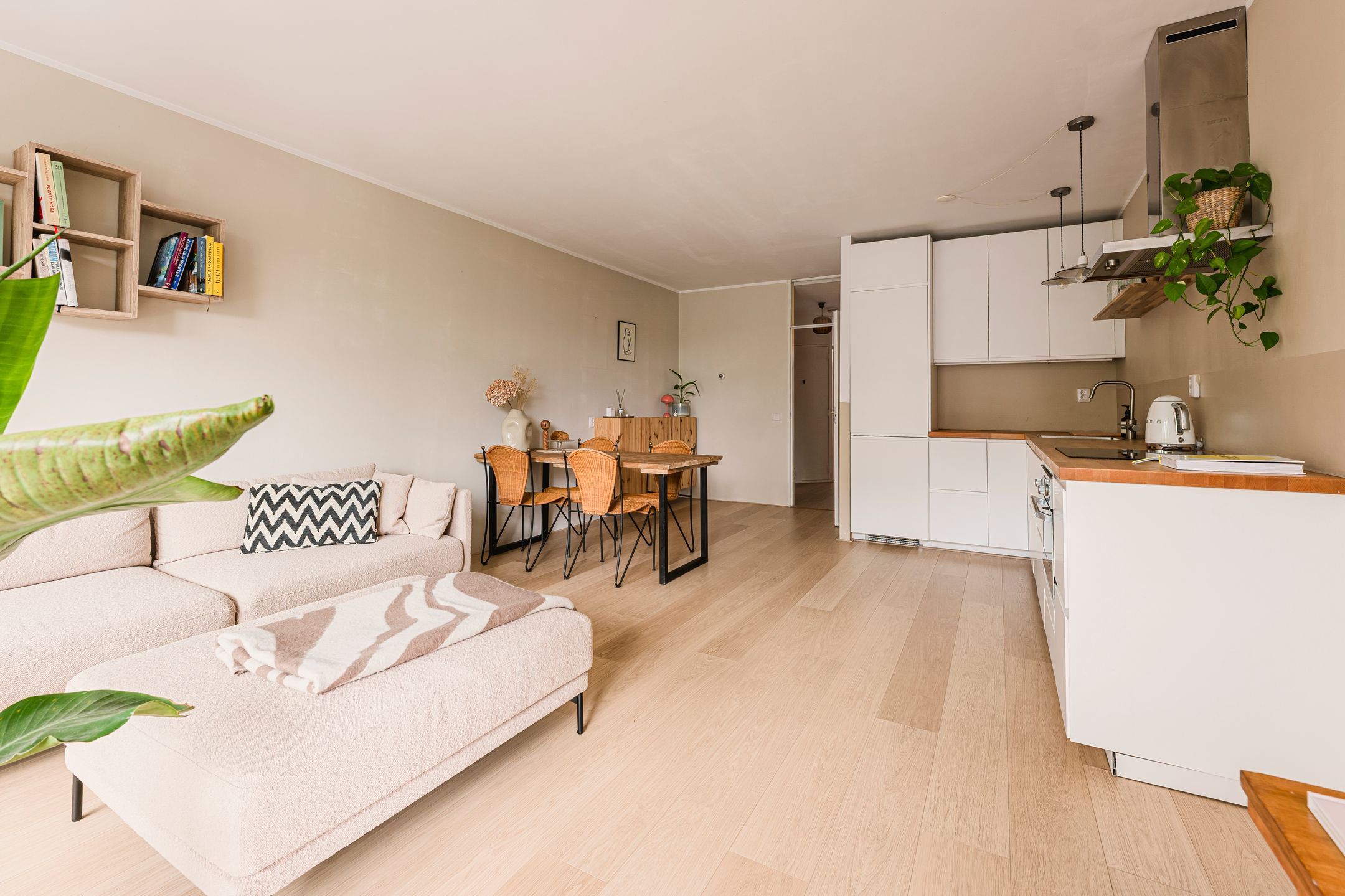 Foto 12 van Wagenaarstraat 305